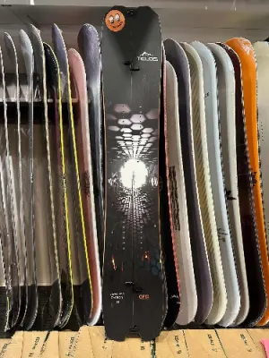 Telos Lemurian Carbon DFD 162 splitboard + foki