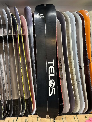Telos DST 22 162 splitboard + foki