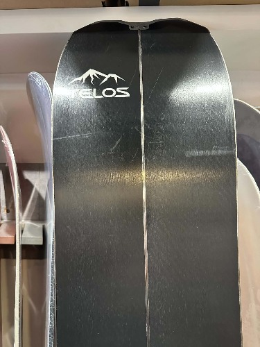 Telos Lemurian 166 splitboard + foki
