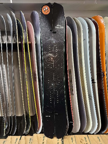 Telos DST 24 162 splitboard + foki