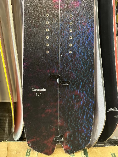 Telos Cascade 154 splitboard + foki