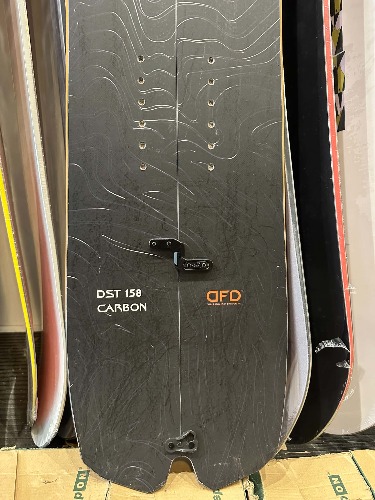 Telos DST Carbon DFD 158 splitboard + foki