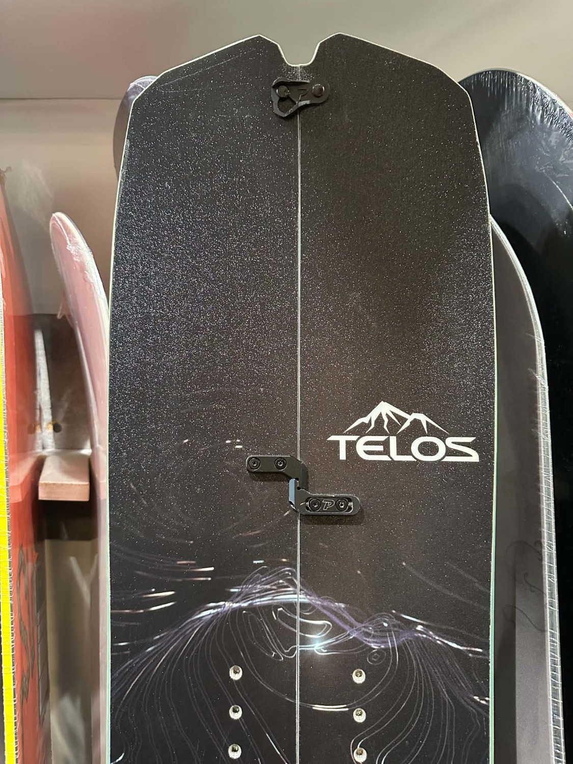 Telos DST 24 154 splitboard + foki