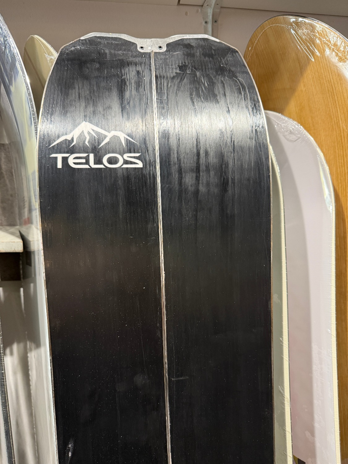 Telos Lemurian 154 splitboard + foki
