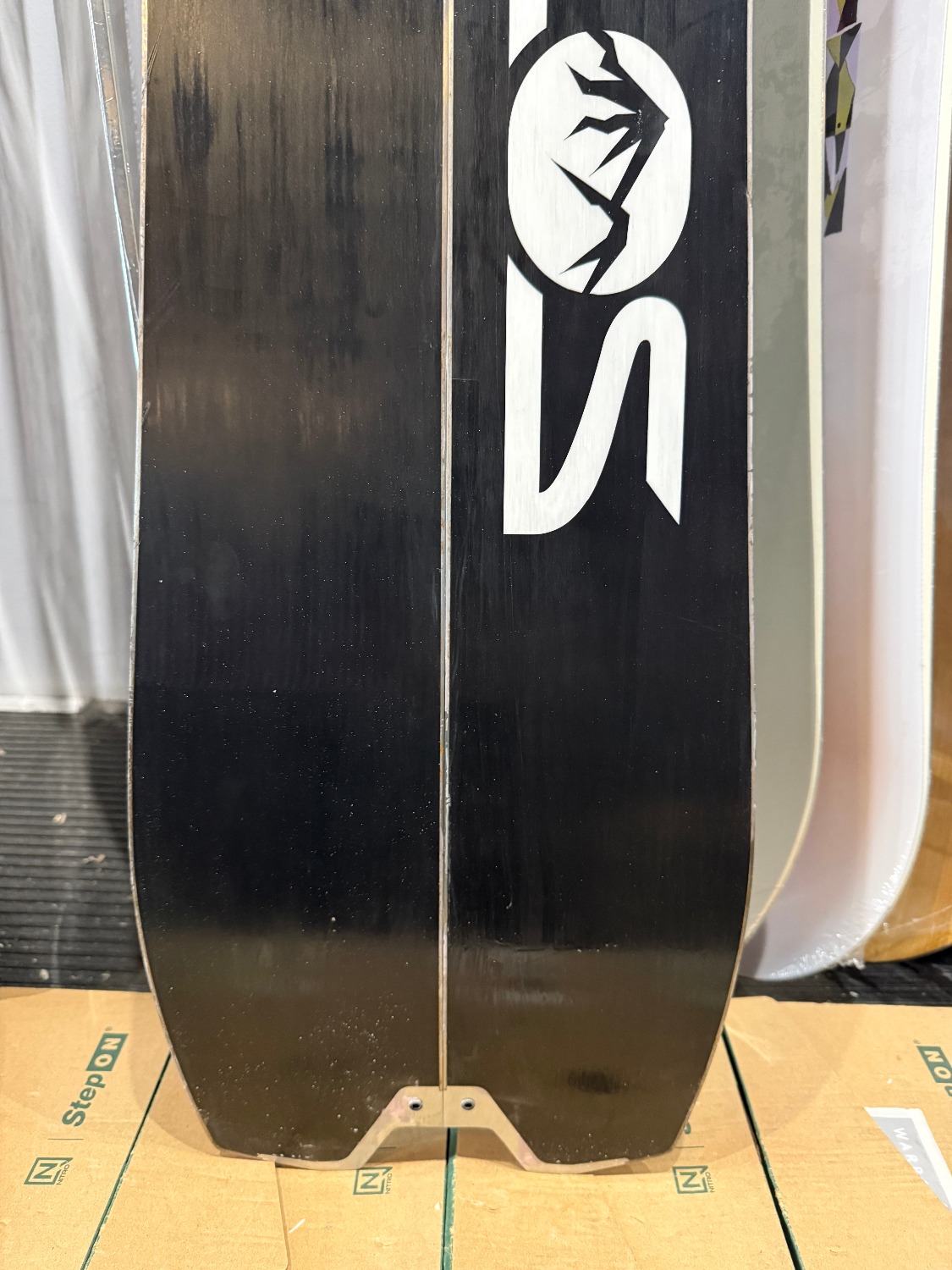 Telos Lemurian 154 splitboard + foki