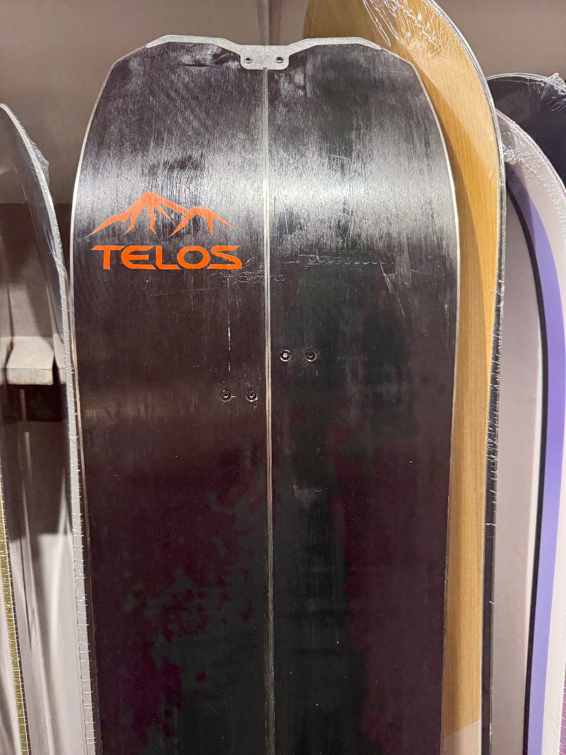 Telos Lemurian Carbon DFD 154 splitboard + foki